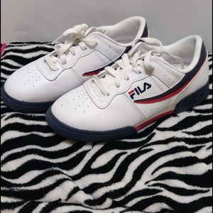 EXCELLENT condition Filas